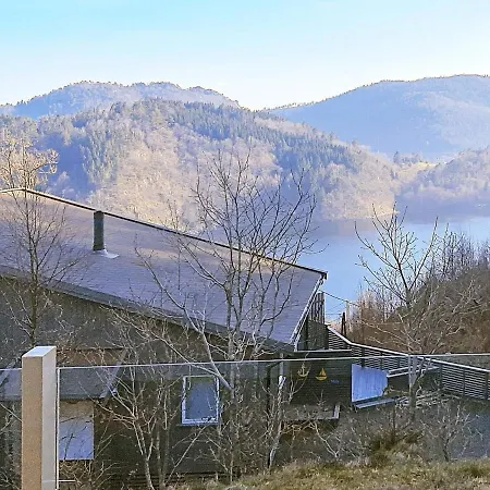 8 Person In Lyngdal-by Traum *