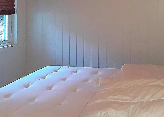 8 Person In Lyngdal-by Traum Semesterbostad *